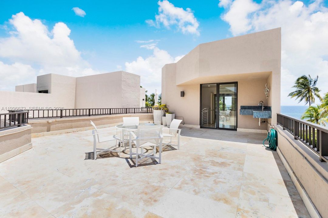 En Venta: $5,100,000 (4 camas, 6 baños, 3254 Pies cuadrados)