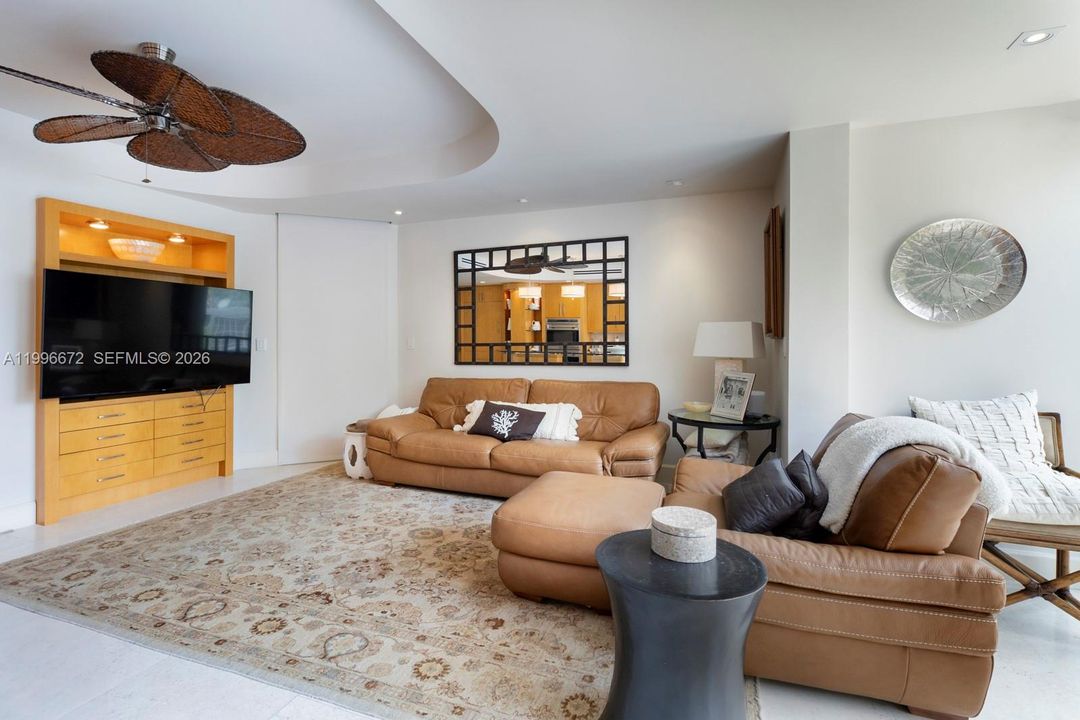 En Venta: $5,100,000 (4 camas, 6 baños, 3254 Pies cuadrados)