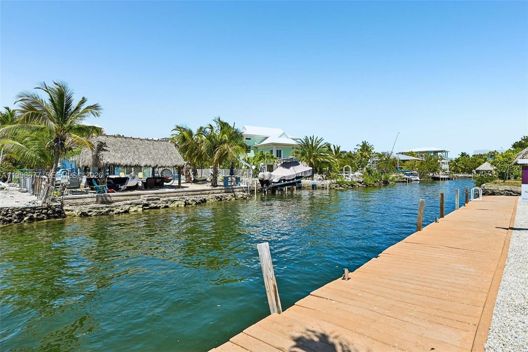 En Venta: $2,290,000 (4 camas, 3 baños, 1500 Pies cuadrados)