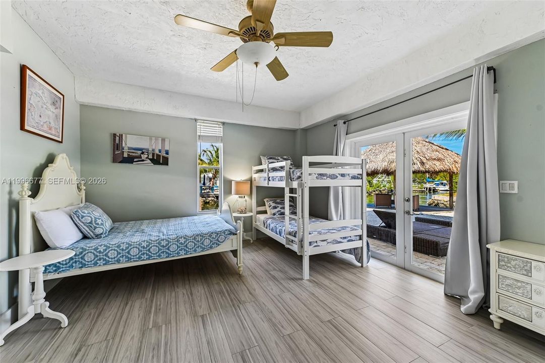 En Venta: $2,290,000 (4 camas, 3 baños, 1500 Pies cuadrados)