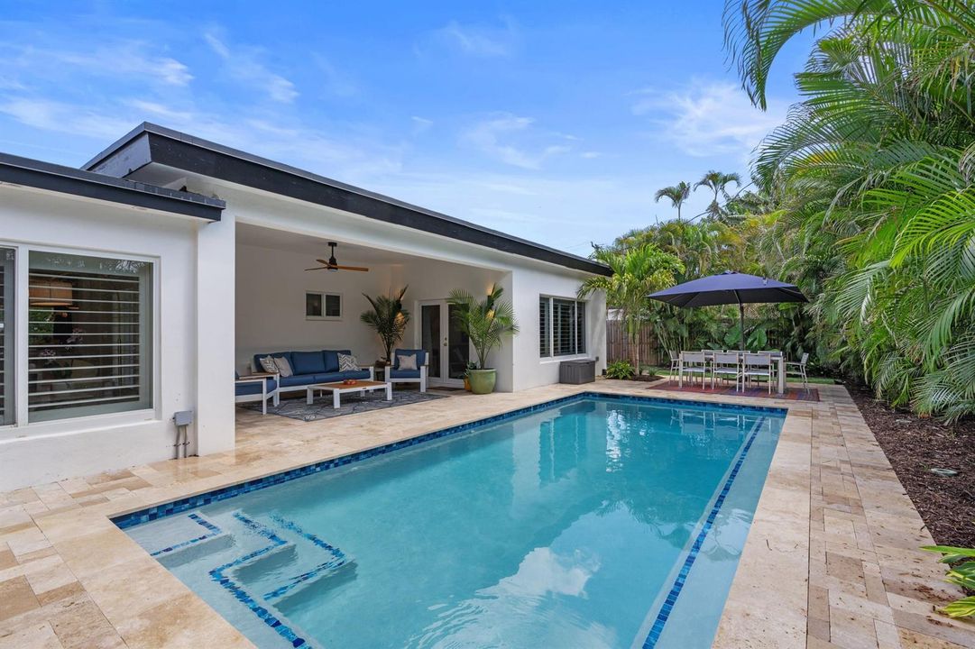 Pool & Patio