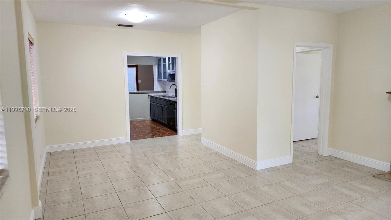 Activo con contrato: $730,000 (2 camas, 2 baños, 1523 Pies cuadrados)