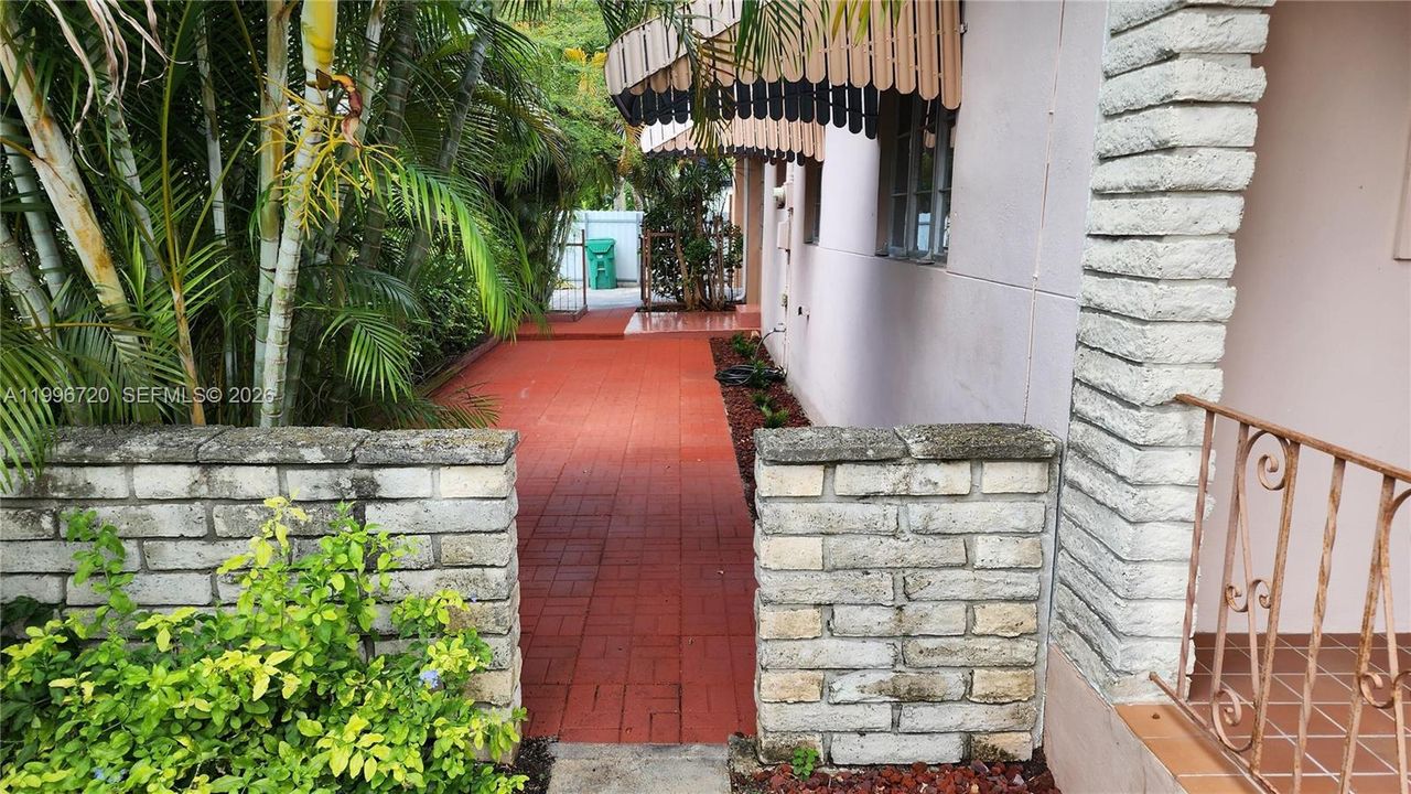 Activo con contrato: $730,000 (2 camas, 2 baños, 1523 Pies cuadrados)