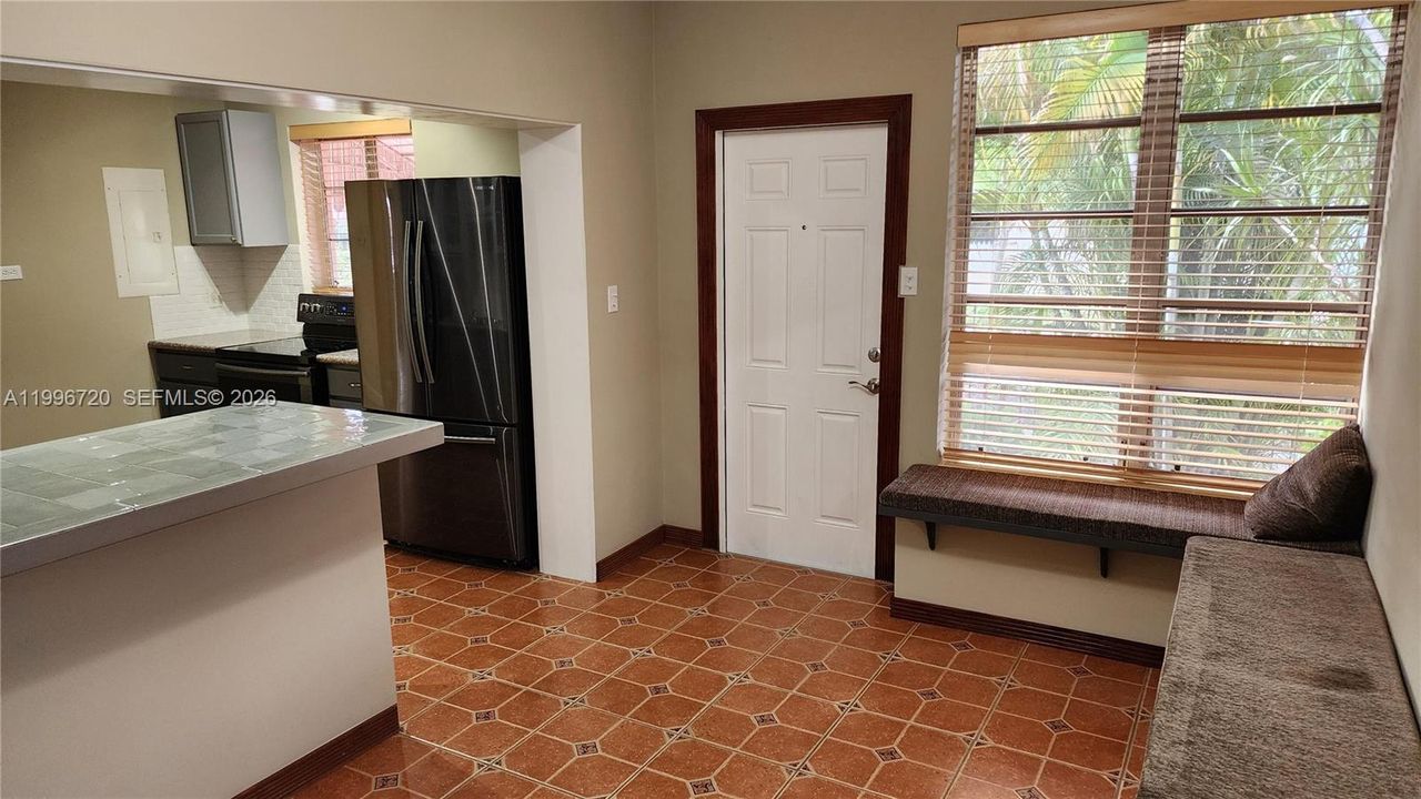 Activo con contrato: $730,000 (2 camas, 2 baños, 1523 Pies cuadrados)