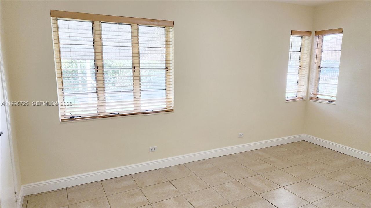 Activo con contrato: $730,000 (2 camas, 2 baños, 1523 Pies cuadrados)
