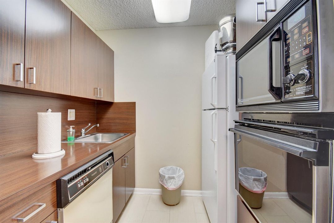 Kitchen at Regency
