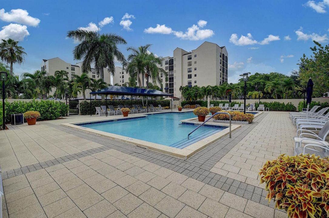 Regency pool
