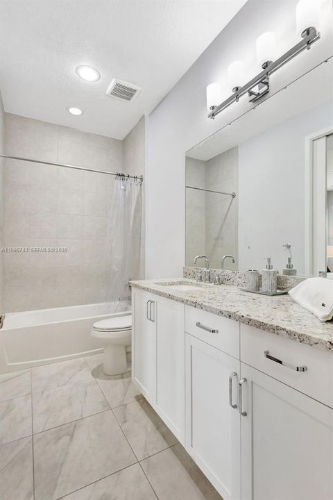 Recently Rented: $5,000 (3 beds, 2 baths, 2144 Square Feet)