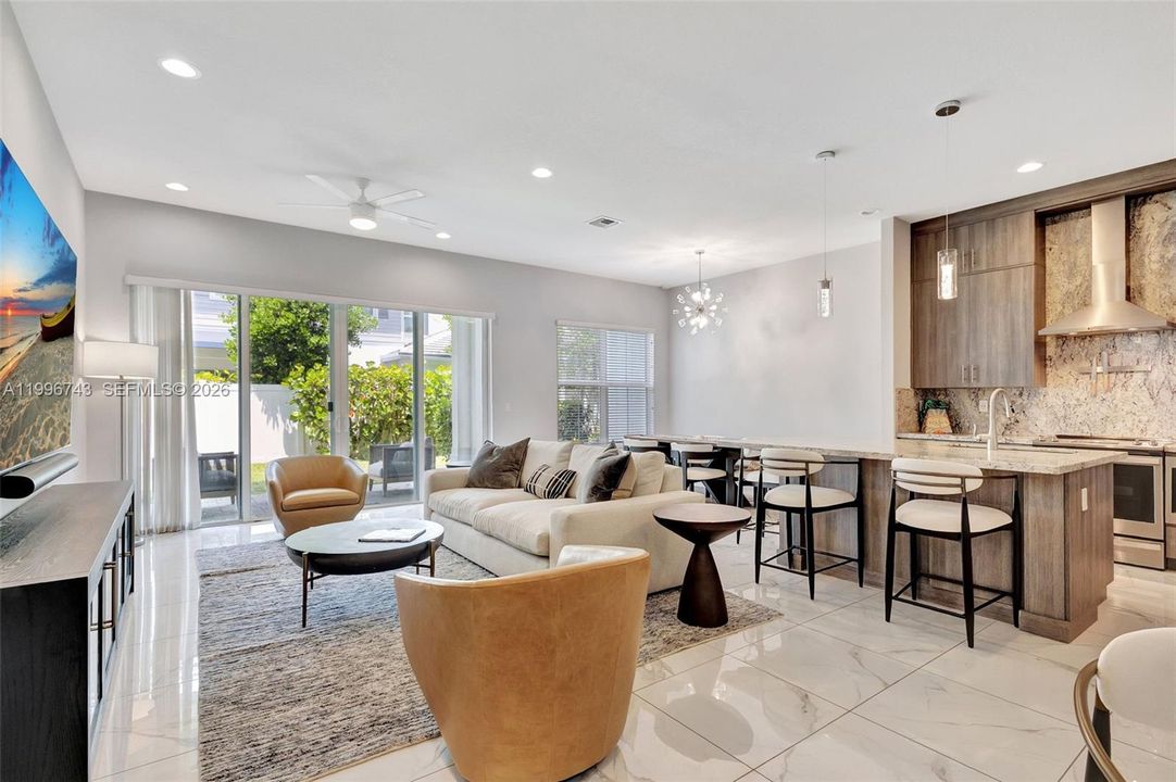 Recently Rented: $5,000 (3 beds, 2 baths, 2144 Square Feet)