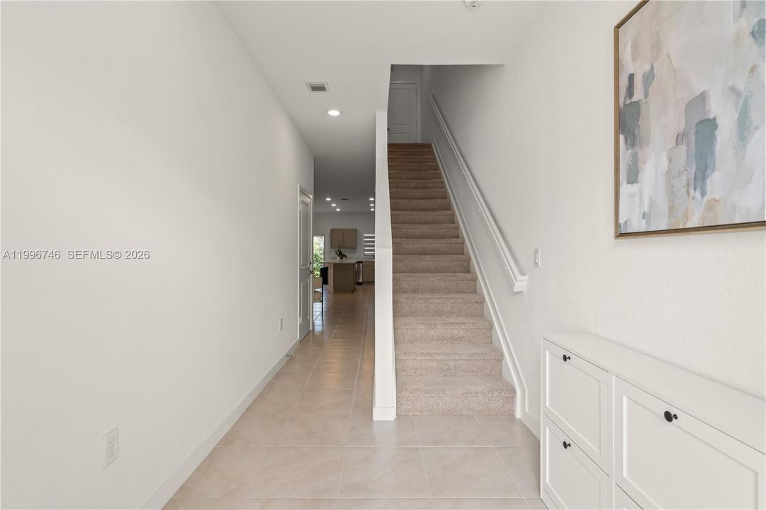 For Sale: $462,000 (3 beds, 2 baths, 1597 Square Feet)