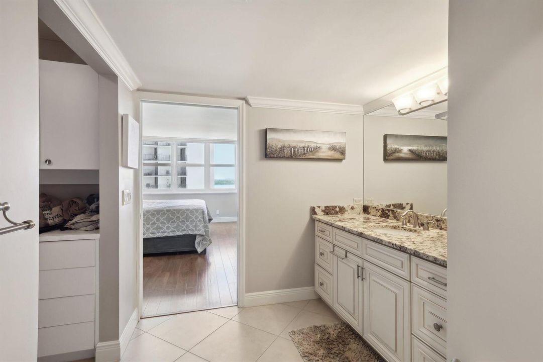 22-web-or-mls-N Ocean Dr 903-022