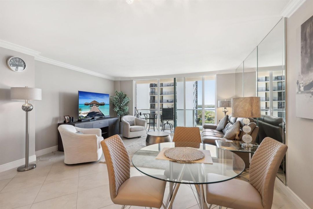 11-web-or-mls-N Ocean Dr 903-011