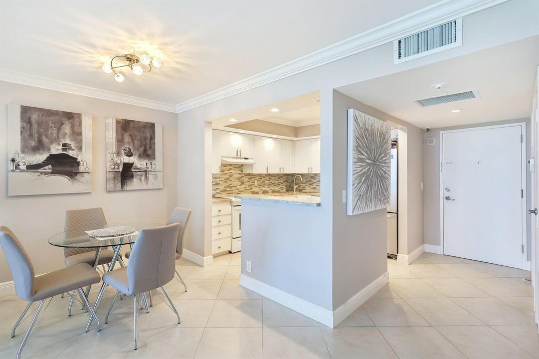 16-web-or-mls-N Ocean Dr 903-016