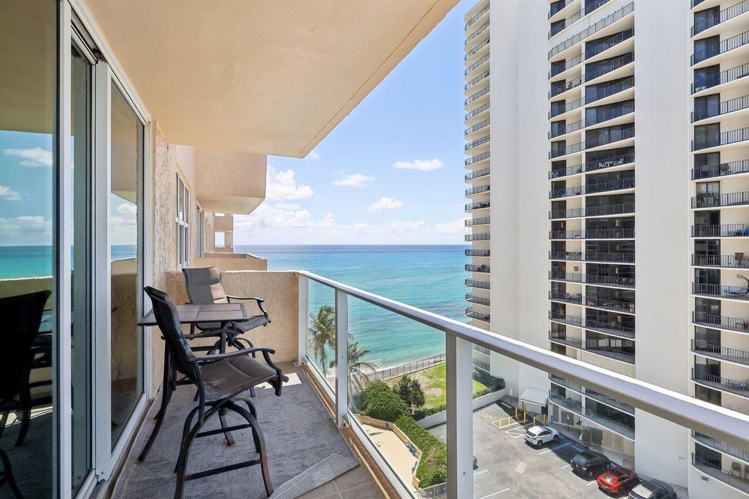36-web-or-mls-N Ocean Dr 903-036