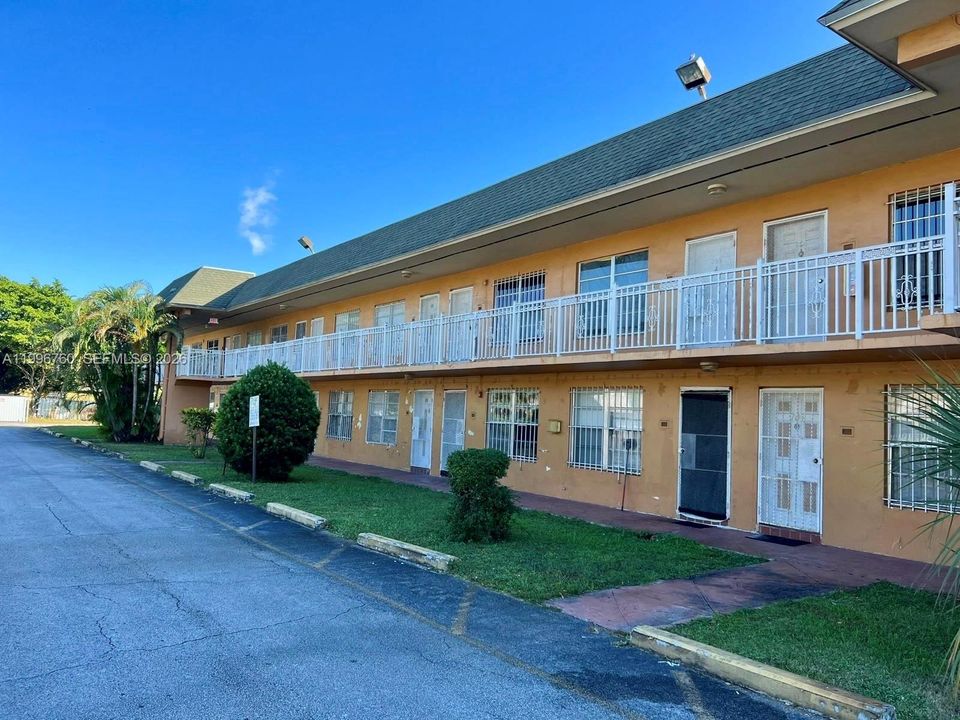 En Venta: $120,000 (0 camas, 1 baños, 440 Pies cuadrados)