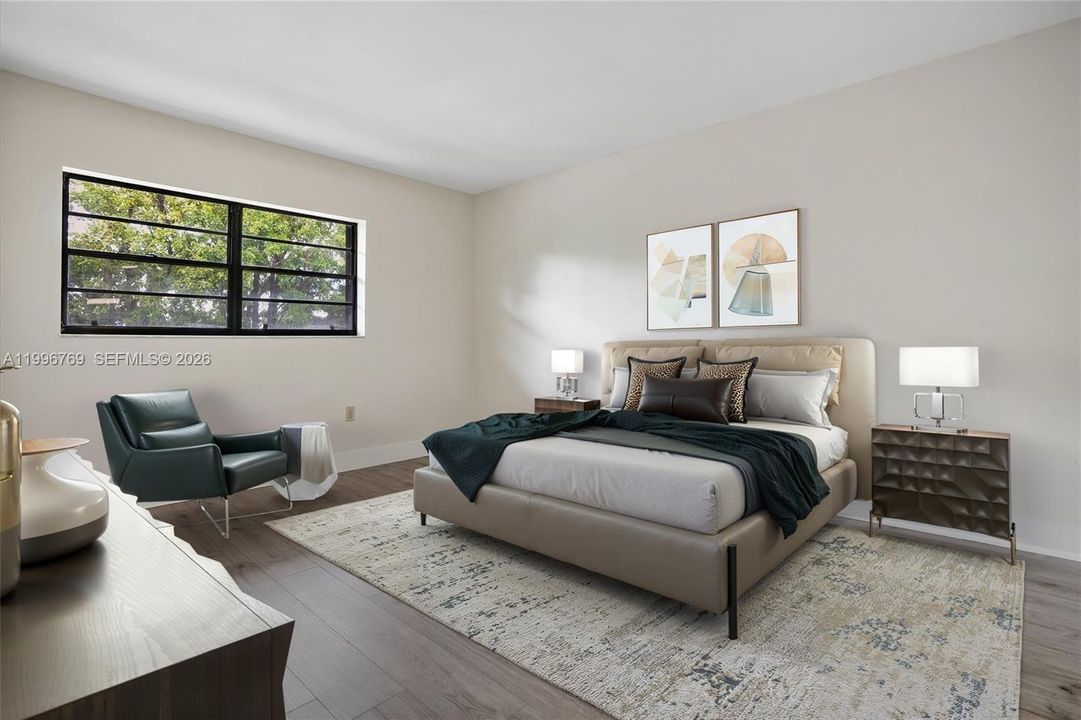 Active With Contract: $315,000 (2 beds, 2 baths, 893 Square Feet)