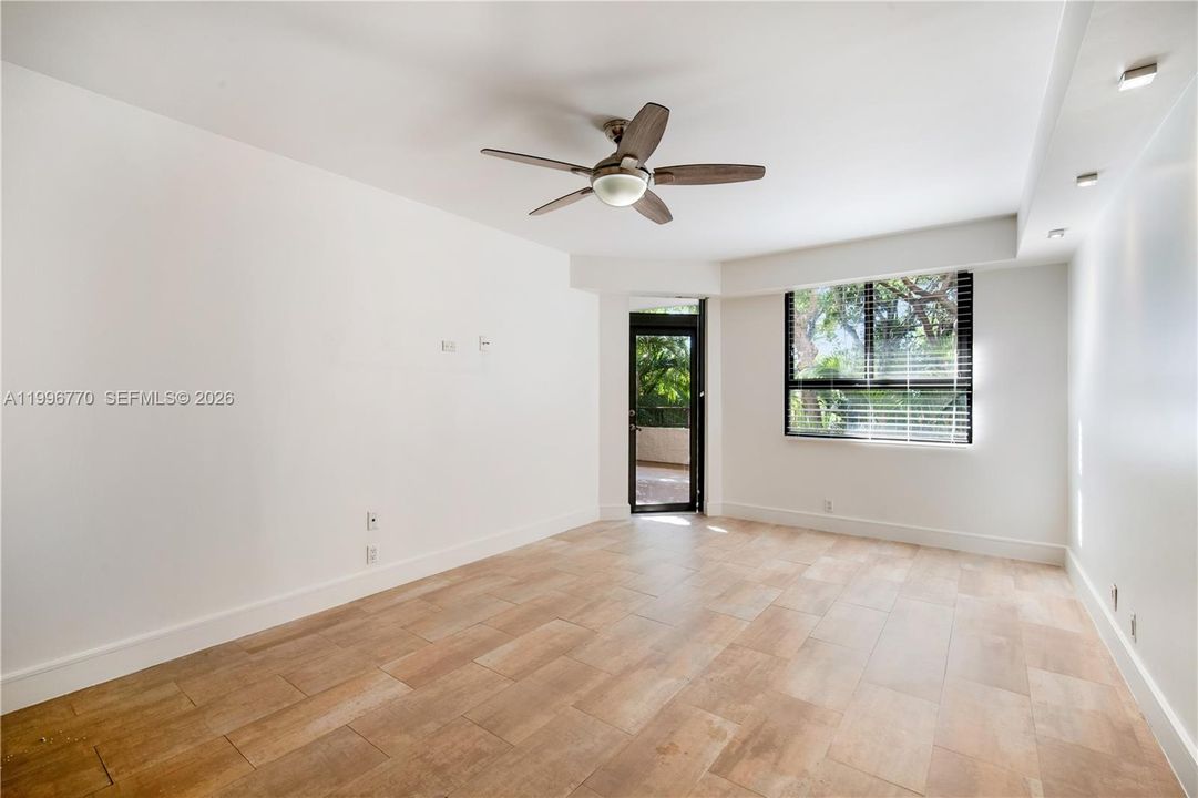 Active With Contract: $6,500 (2 beds, 2 baths, 1720 Square Feet)