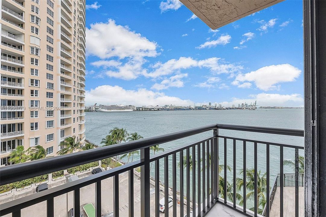 En Venta: $320,000 (0 camas, 1 baños, 370 Pies cuadrados)