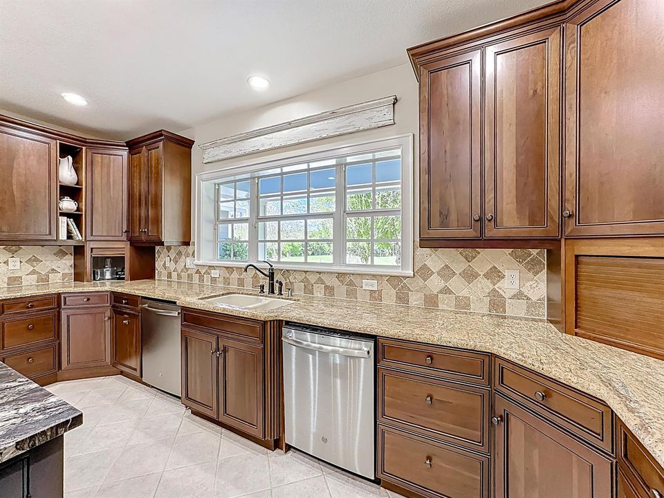 2135 55th Avenue SW-44