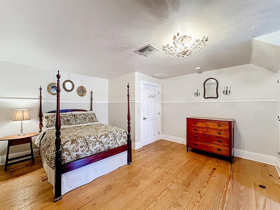 2135 55th Avenue SW-110
