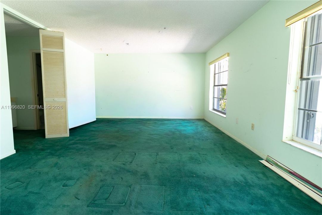 For Sale: $1,150,000 (3 beds, 3 baths, 2268 Square Feet)