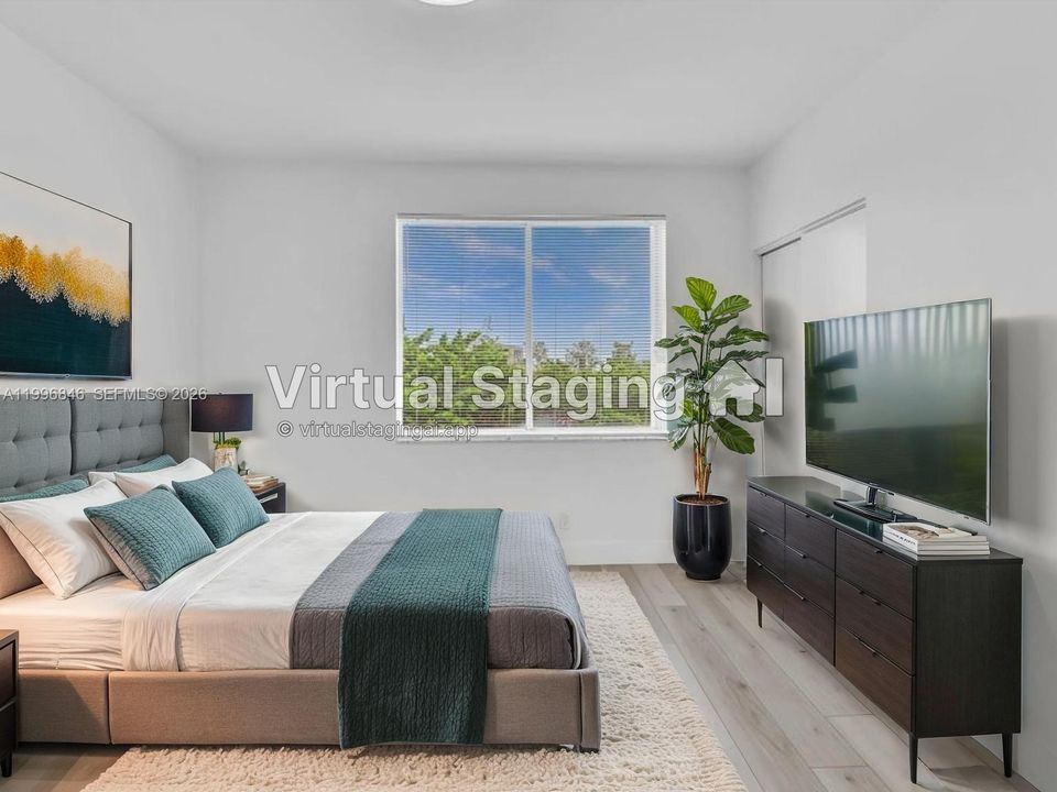 Virtually staged
