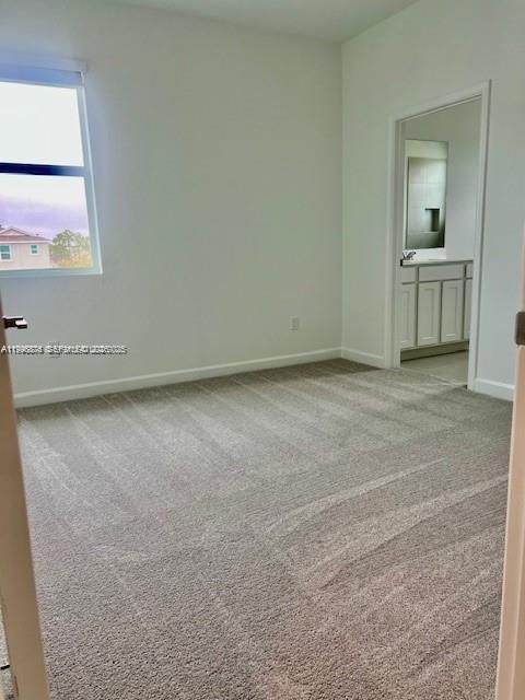 Active With Contract: $2,800 (4 beds, 2 baths, 1900 Square Feet)