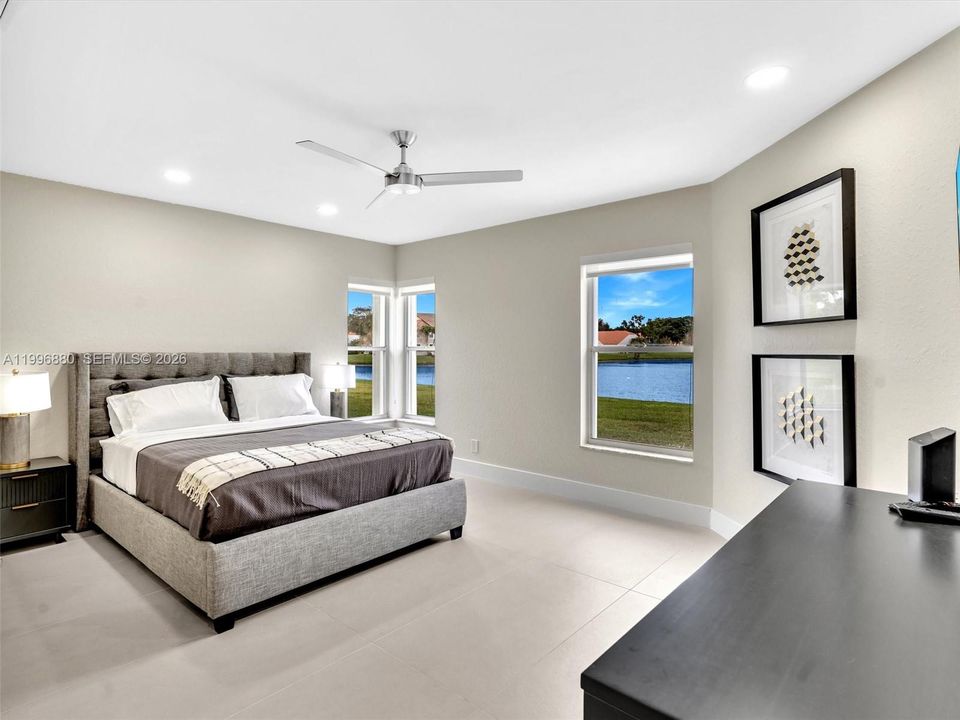 For Rent: $3,250 (2 beds, 2 baths, 1175 Square Feet)