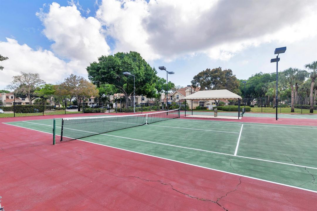 Community Tennis