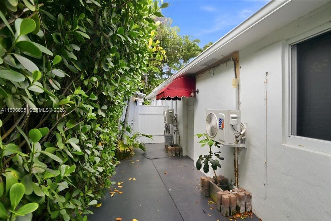 En Venta: $1,175,000 (3 camas, 3 baños, 1804 Pies cuadrados)