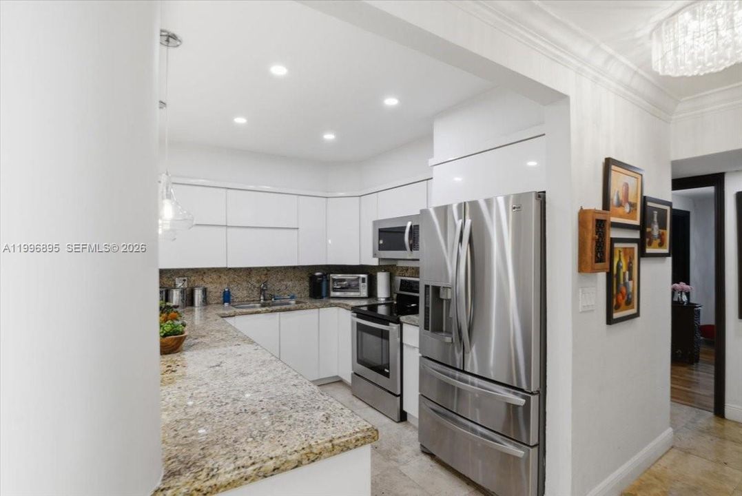 En Venta: $1,175,000 (3 camas, 3 baños, 1804 Pies cuadrados)