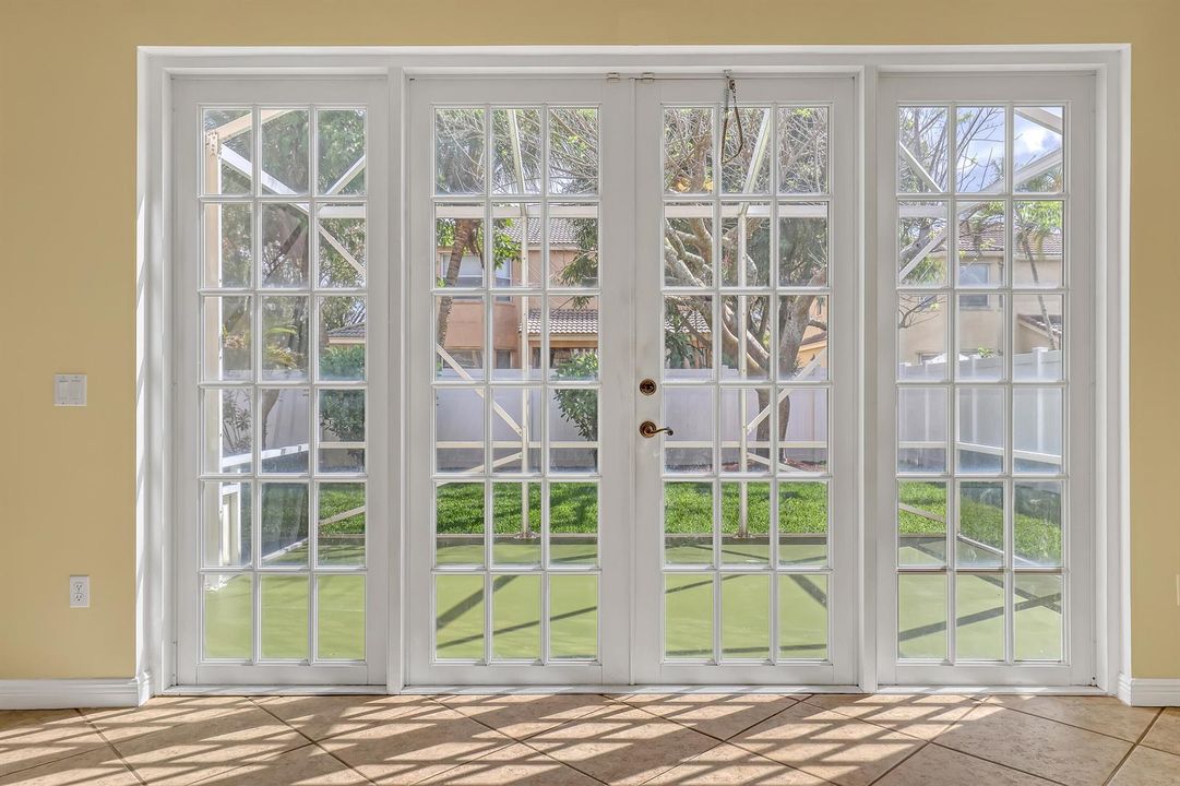 2465 Westmont (11)
