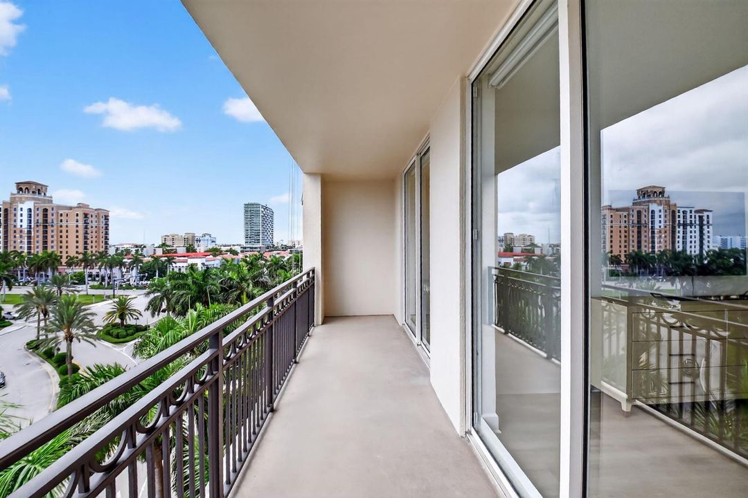 Double-Wide Balcony Views