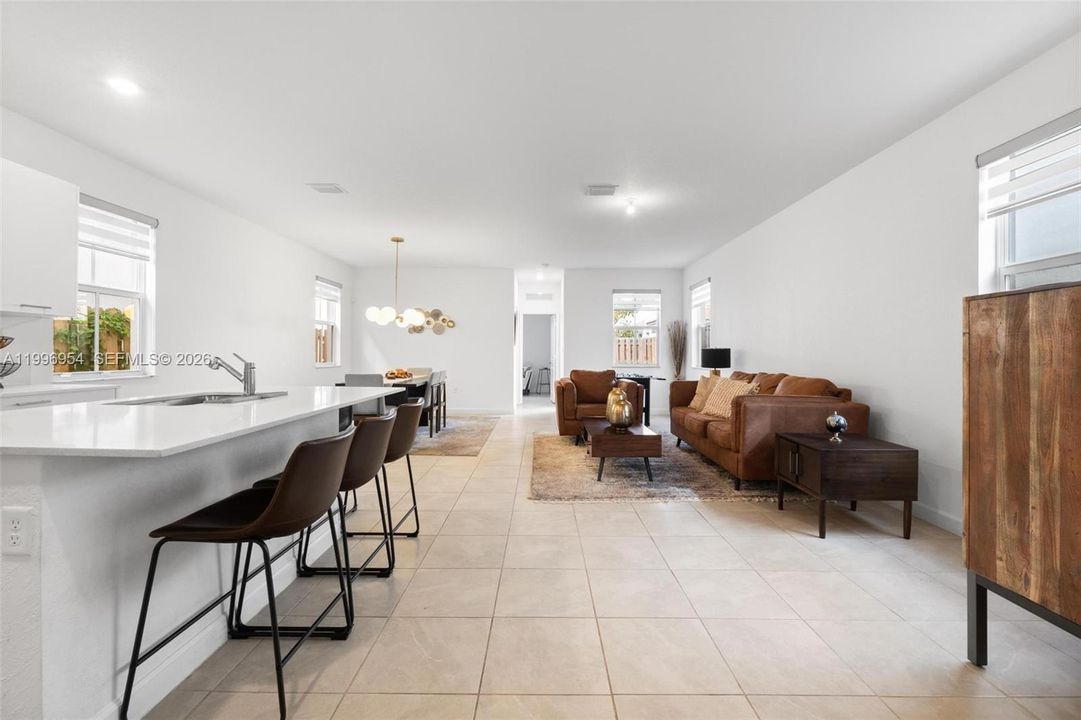 For Sale: $657,000 (5 beds, 3 baths, 2233 Square Feet)