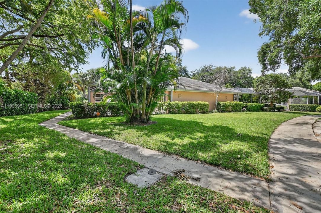 For Sale: $375,000 (2 beds, 2 baths, 1152 Square Feet)