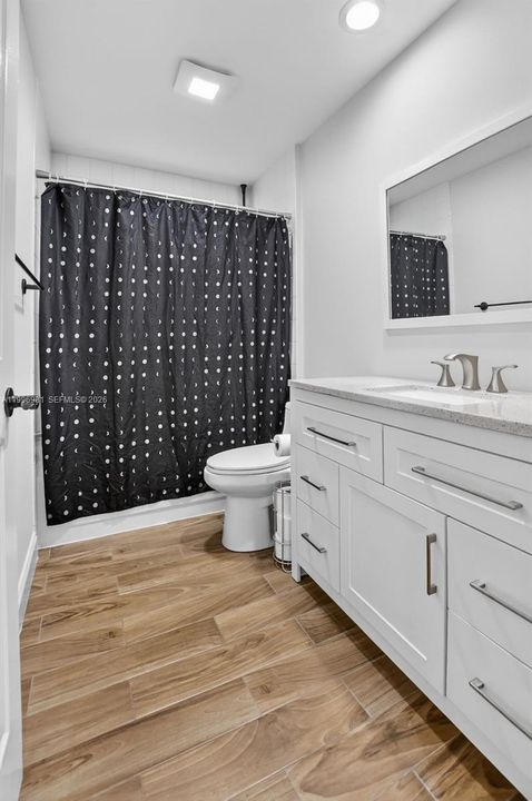 For Sale: $375,000 (2 beds, 2 baths, 1152 Square Feet)