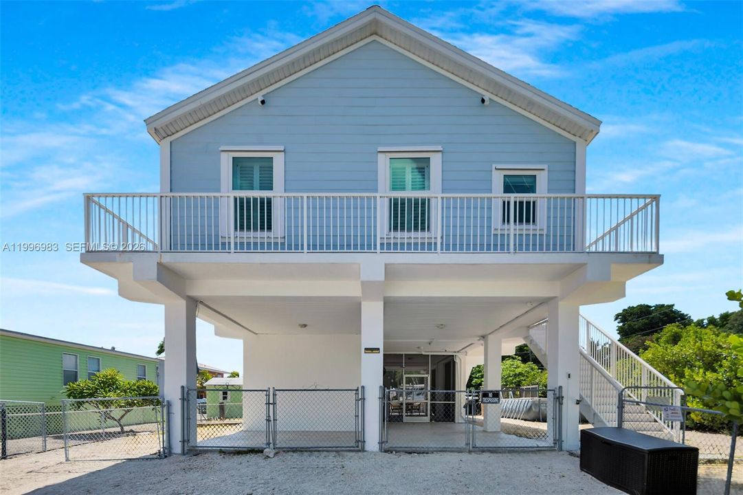 En Venta: $1,350,000 (3 camas, 2 baños, 1551 Pies cuadrados)