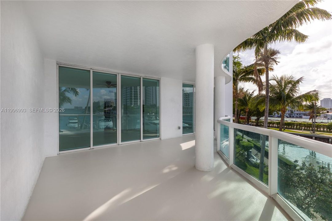 Active With Contract: $749,000 (3 beds, 2 baths, 1336 Square Feet)