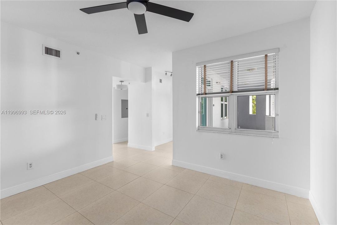 Active With Contract: $749,000 (3 beds, 2 baths, 1336 Square Feet)