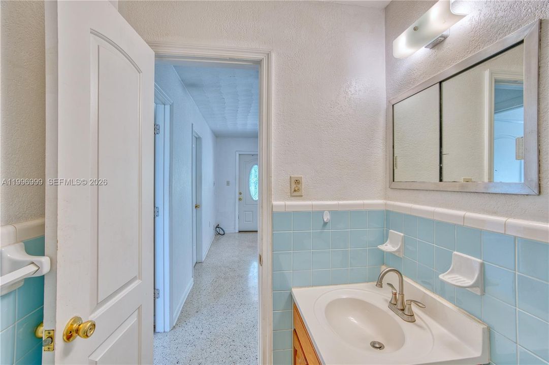 En Venta: $569,000 (0 camas, 0 baños, 1450 Pies cuadrados)