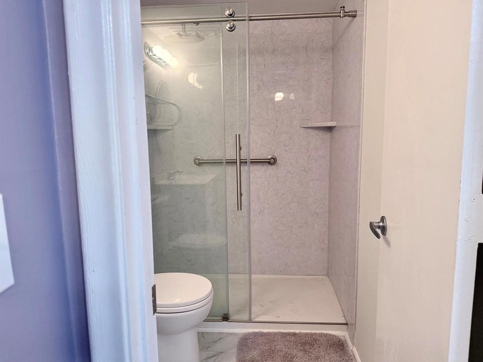 SHOWER IN MAIN BATH