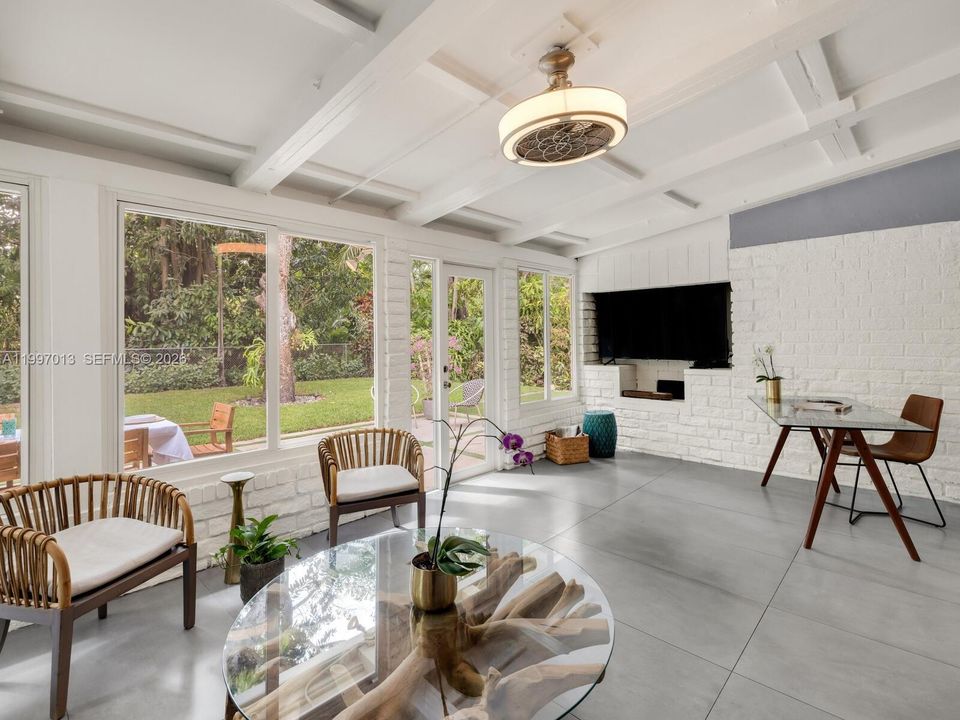 Active With Contract: $1,325,000 (3 beds, 2 baths, 2242 Square Feet)