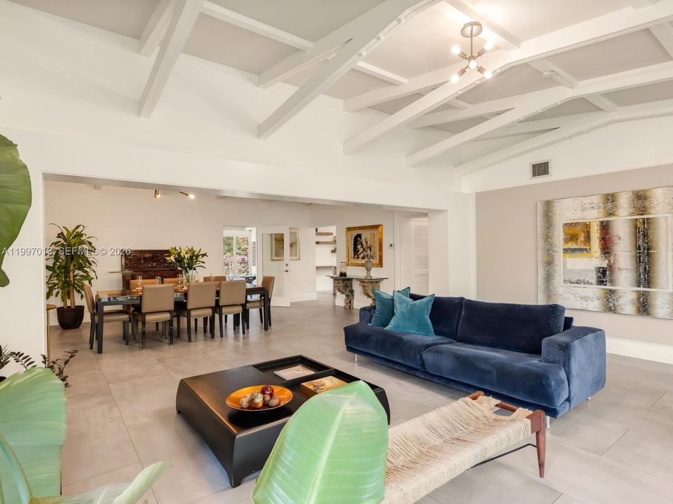 Active With Contract: $1,325,000 (3 beds, 2 baths, 2242 Square Feet)