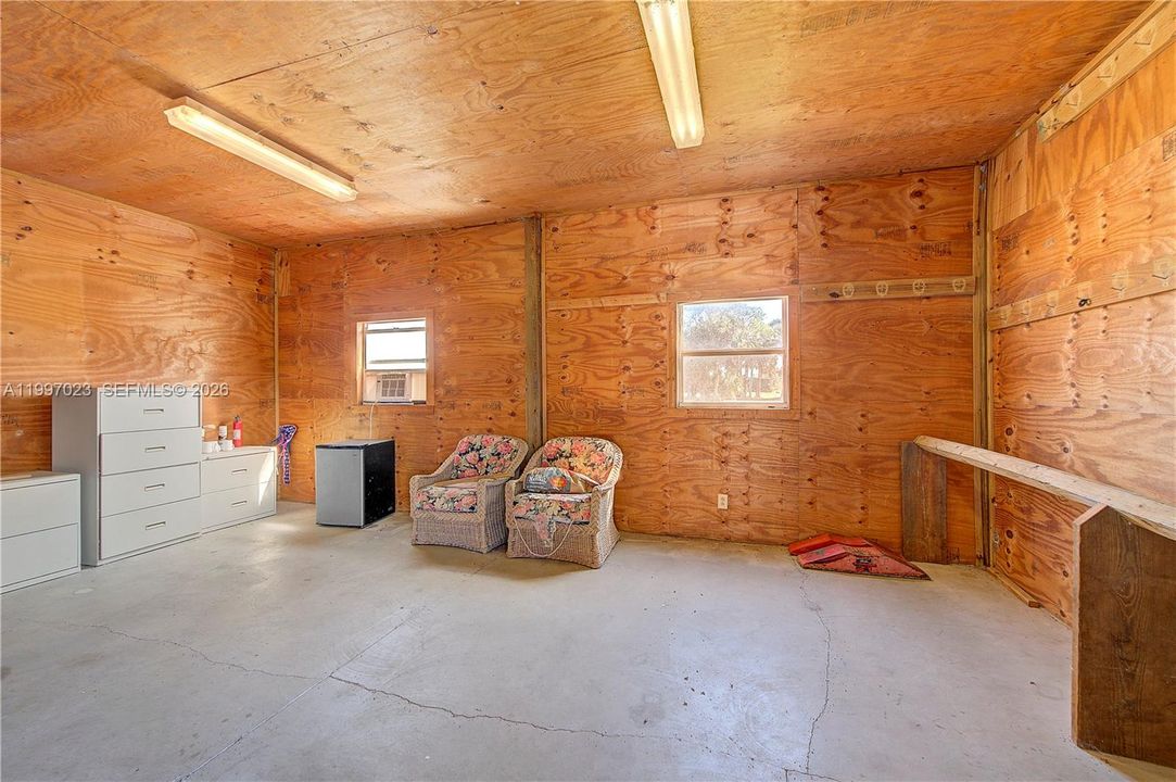 For Sale: $5,999,999 (161.00 acres)