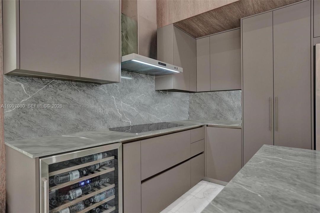 Недавно арендовано: $17,500 (5 спален, 4 ванн, 3156 Квадратных фут)