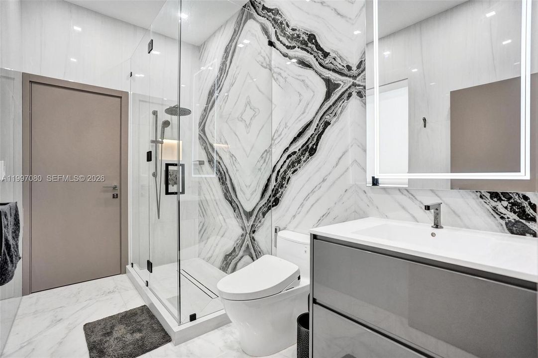 Недавно арендовано: $17,500 (5 спален, 4 ванн, 3156 Квадратных фут)