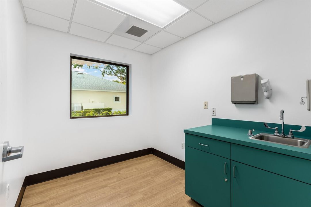 845-37th-Pl-HigMedia-024