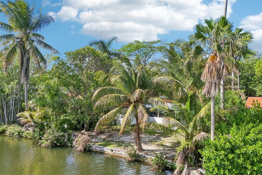 En Venta: $1,799,900 (3 camas, 3 baños, 2159 Pies cuadrados)