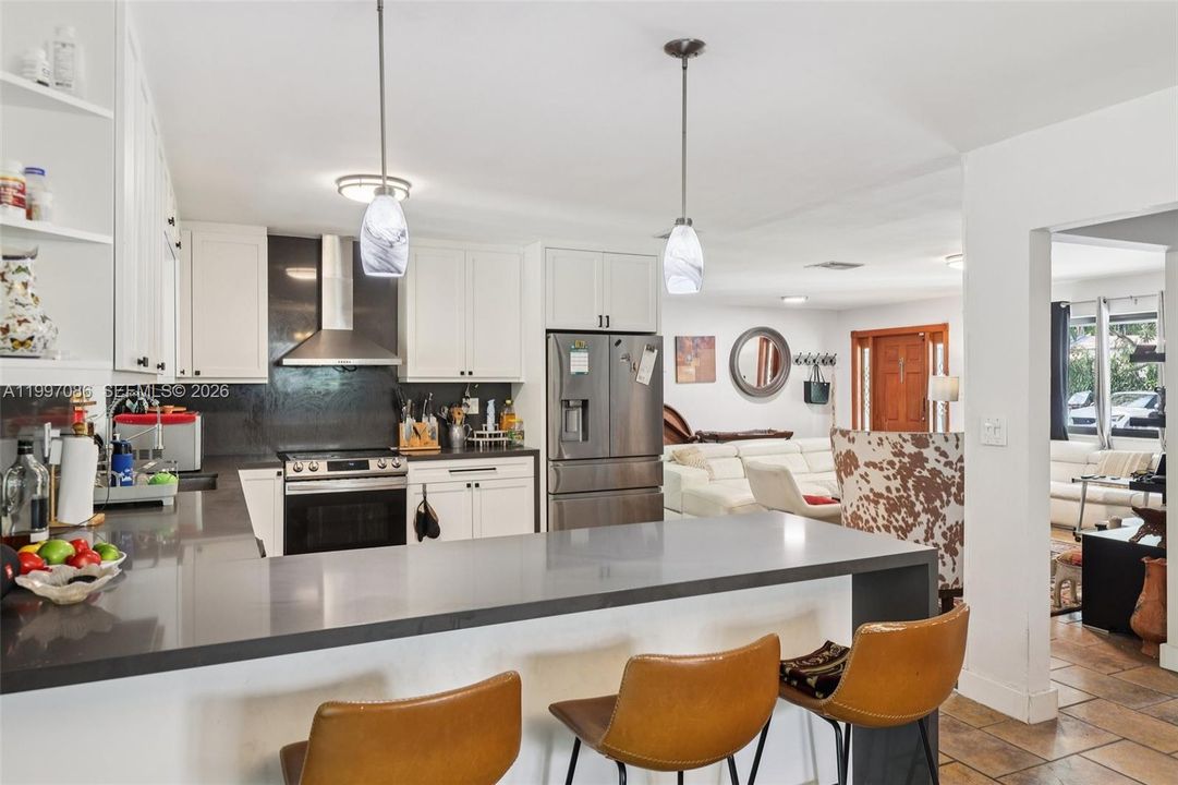 En Venta: $1,799,900 (3 camas, 3 baños, 2159 Pies cuadrados)