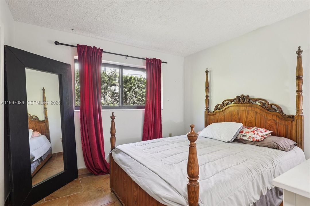En Venta: $1,799,900 (3 camas, 3 baños, 2159 Pies cuadrados)